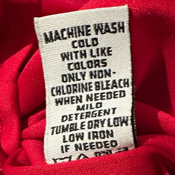 Signature by Sangria NWT Red Cocktail Satin Prom Dress Size 8 - Picture 12 of 12